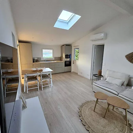 Semesterbostad Maison Cosy *